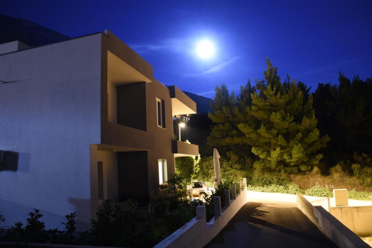 Apartments Marusic Makarska Exteriör bild