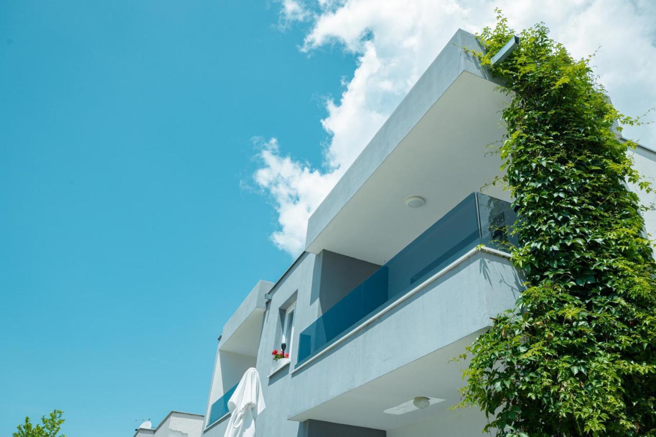Apartments Marusic Makarska Exteriör bild