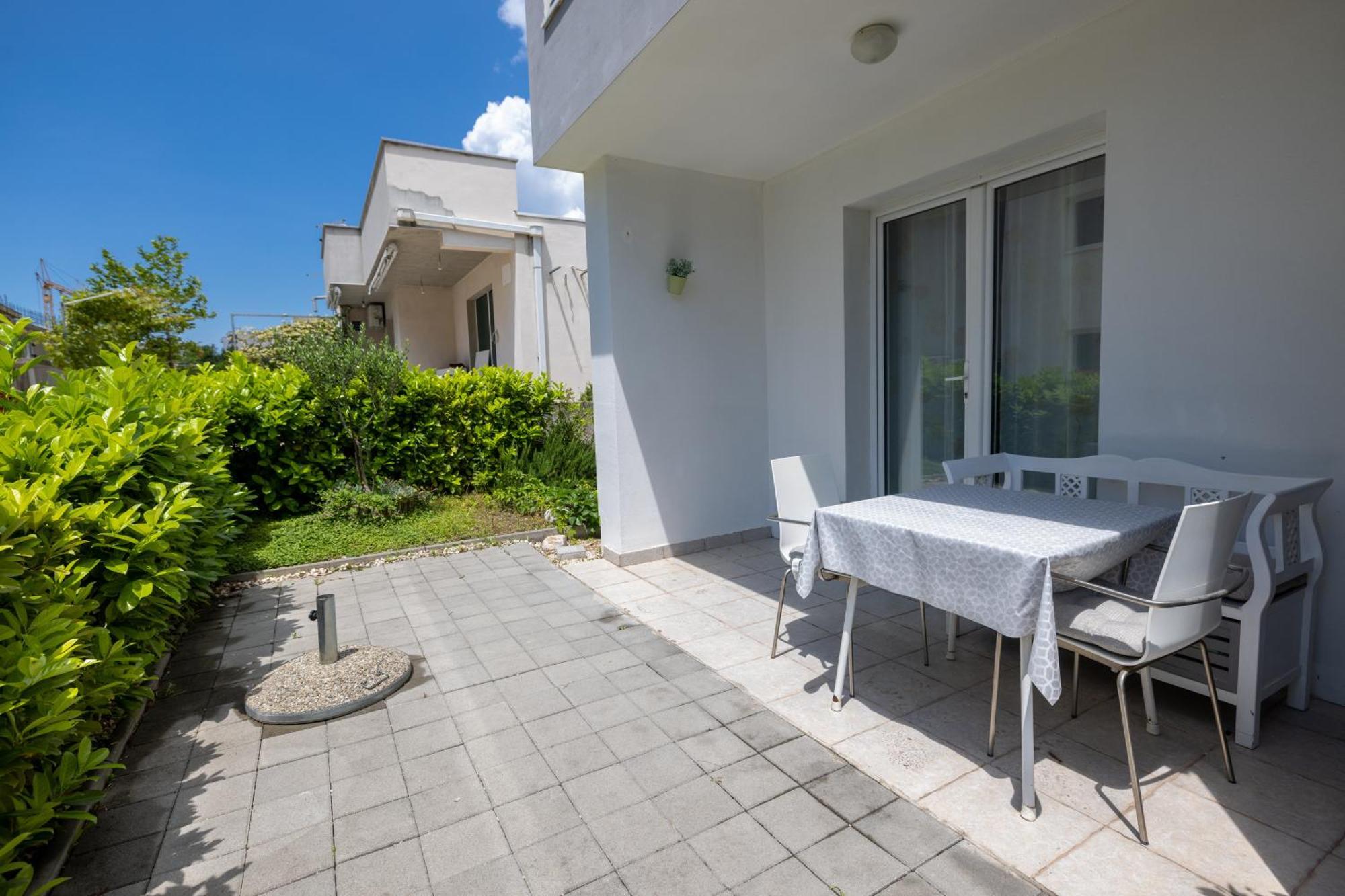 Apartments Marusic Makarska Exteriör bild