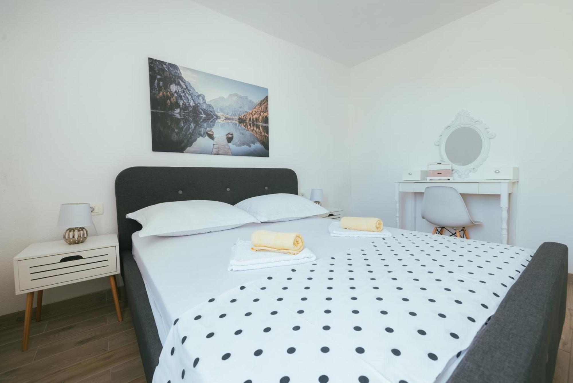 Apartments Marusic Makarska Exteriör bild